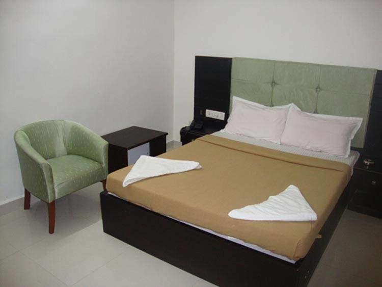Seaqueen Residency Hotell Chennai Eksteriør bilde