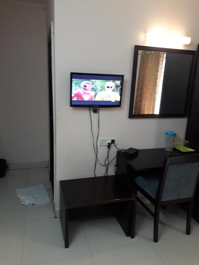 Seaqueen Residency Hotell Chennai Eksteriør bilde