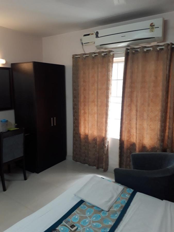 Seaqueen Residency Hotell Chennai Eksteriør bilde